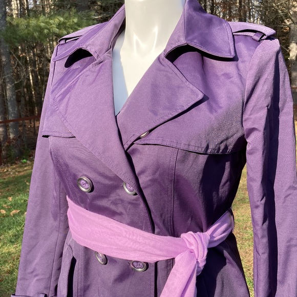 Jones New York dark plum double breasted trench with rain fly size L - Picture 2 of 10
